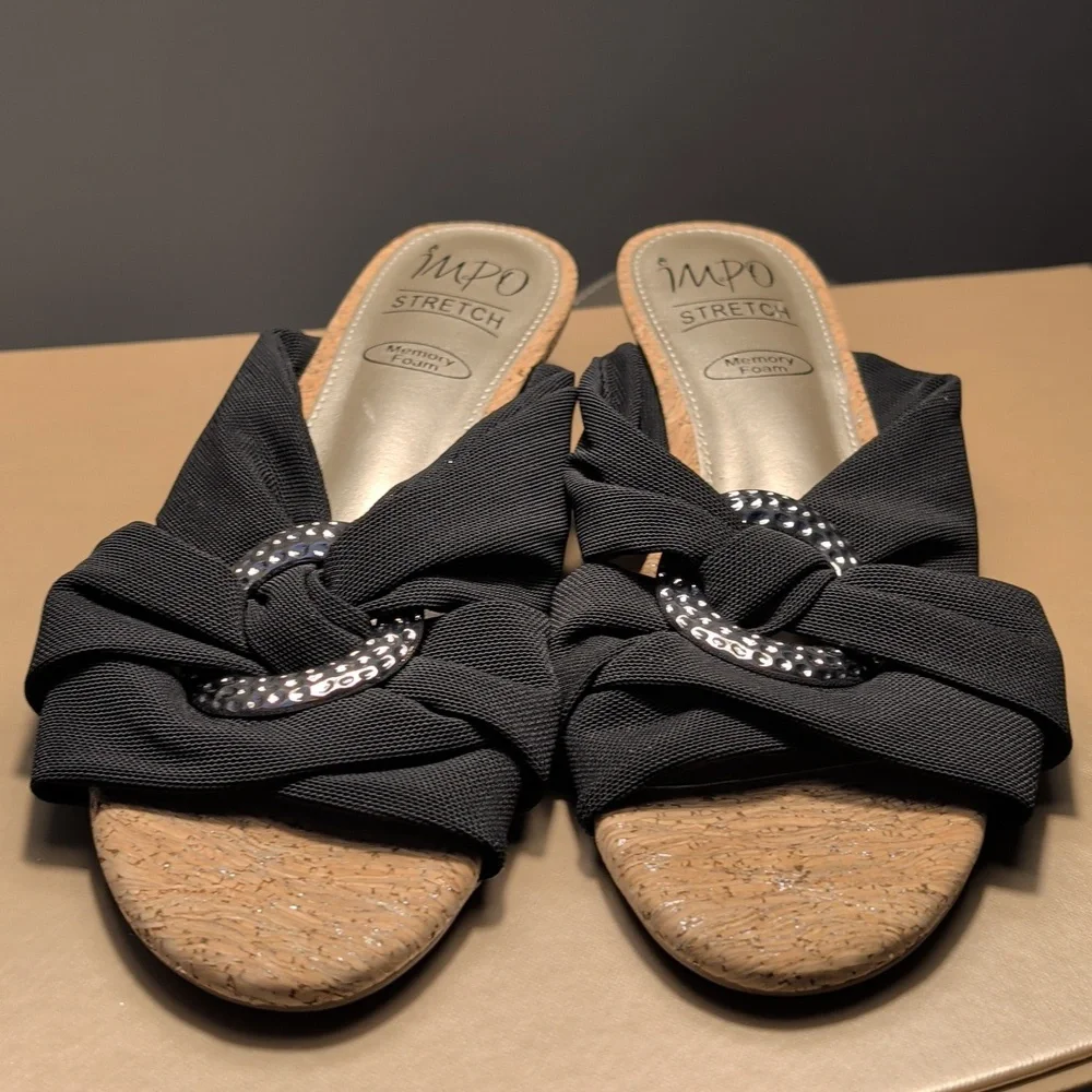 Impo Rexine Power Mesh Sandal Memory Foam Black Cork Wedge Sandals Nwt 8